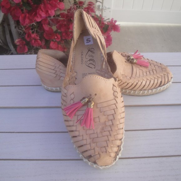 Leather Huarache Style Shoes--Espadrille heels--2 pink leather tassels Size 5 - Picture 1 of 7